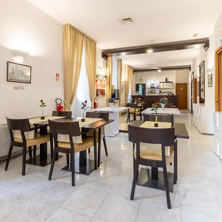 Hotel Hotiday Lungomare 3*