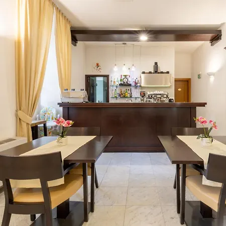 Hotiday Lungomare 3* Cagliari